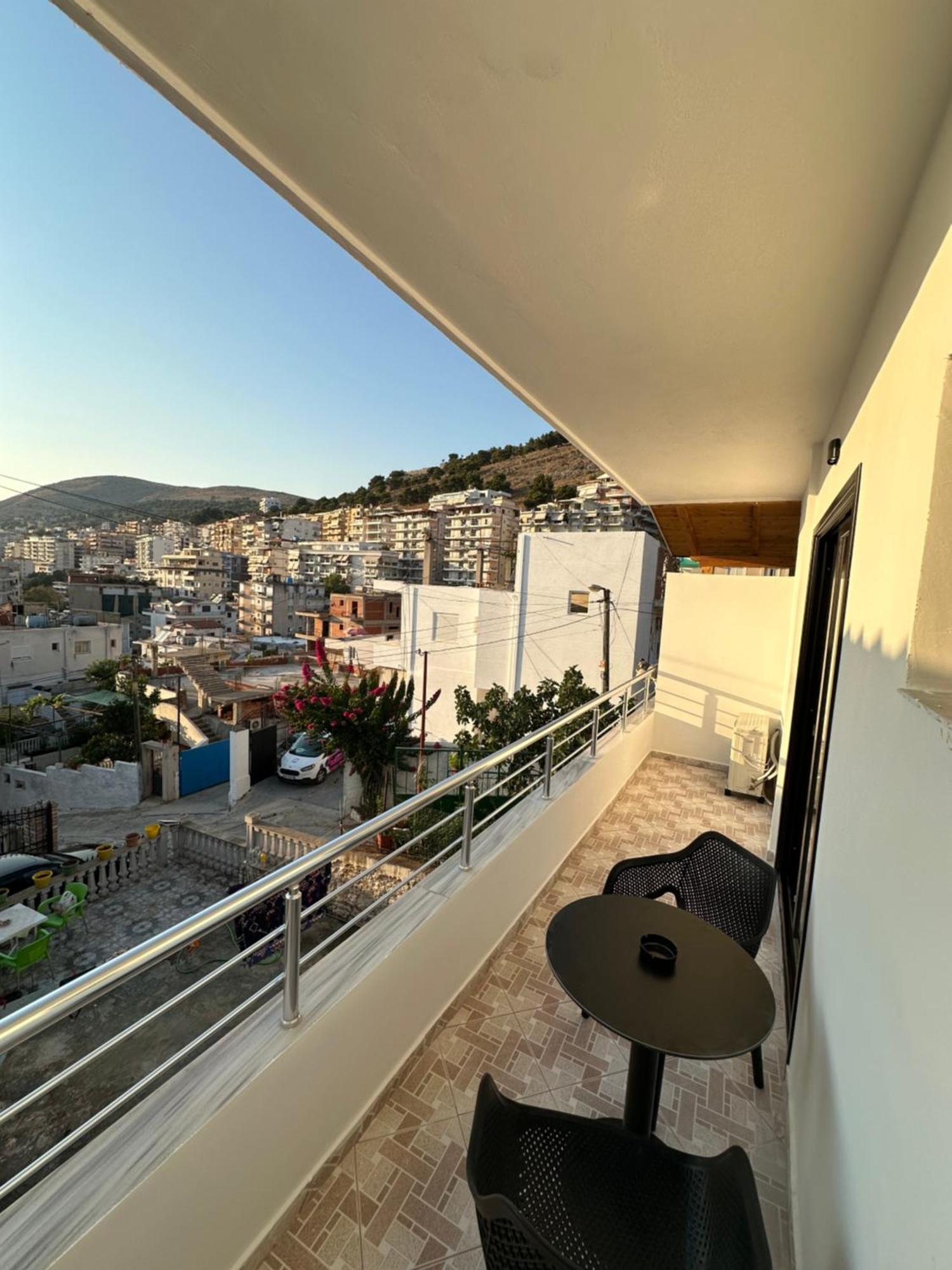 Io'S Apartments ساراندا المظهر الخارجي الصورة