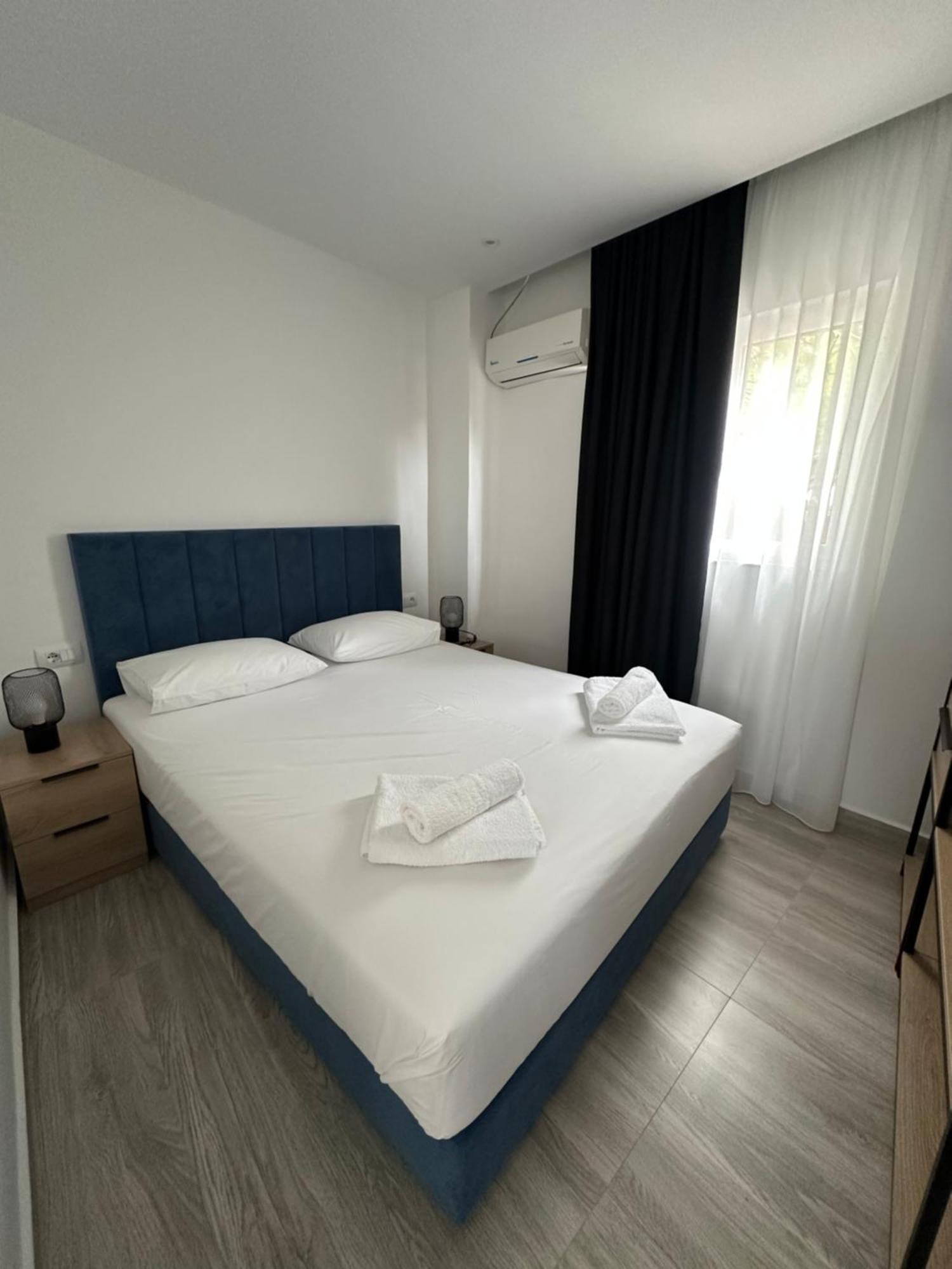 Io'S Apartments ساراندا المظهر الخارجي الصورة